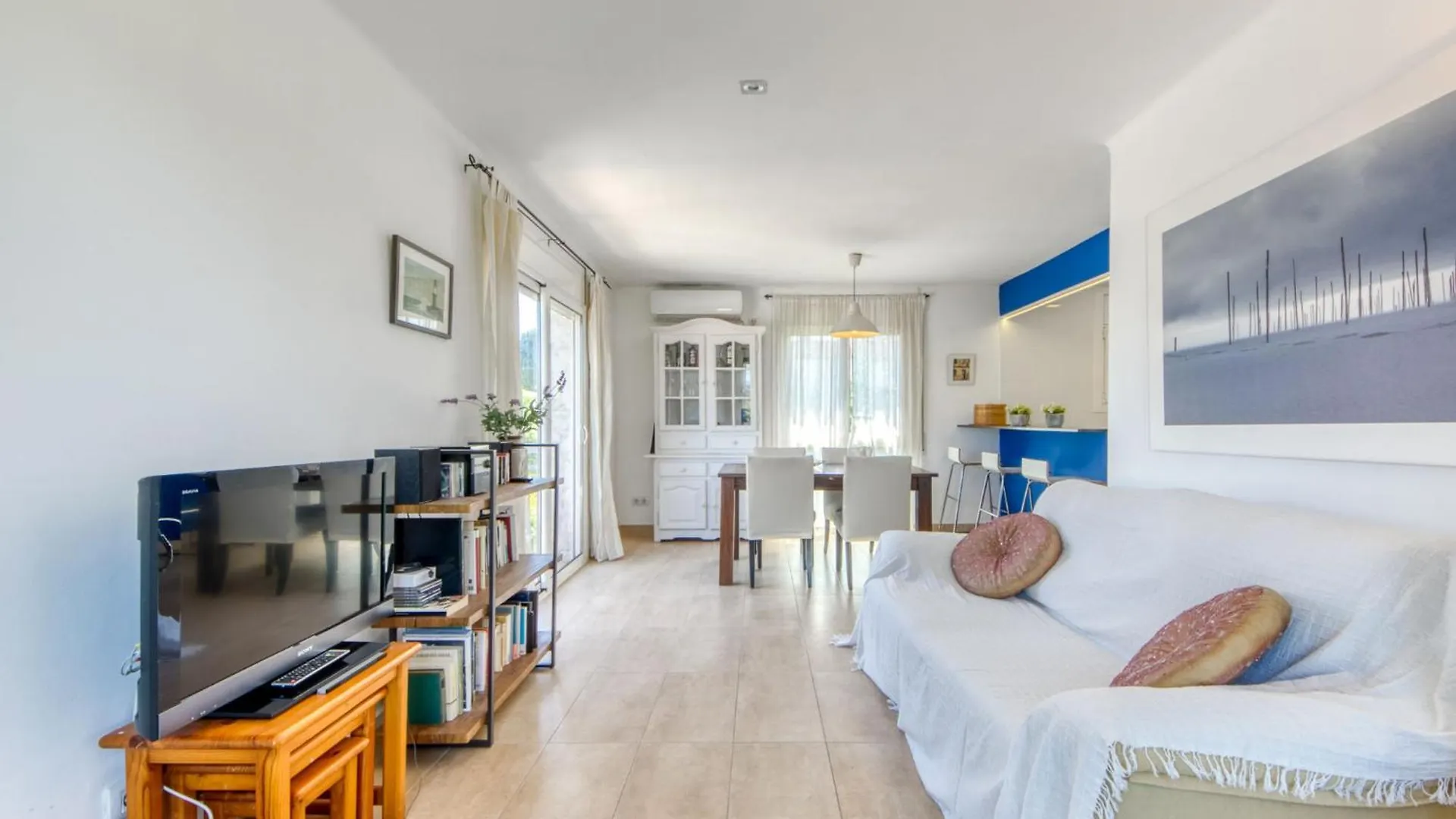 אמפוריבראבה Apartment Can Plana By Interhome ספרד
